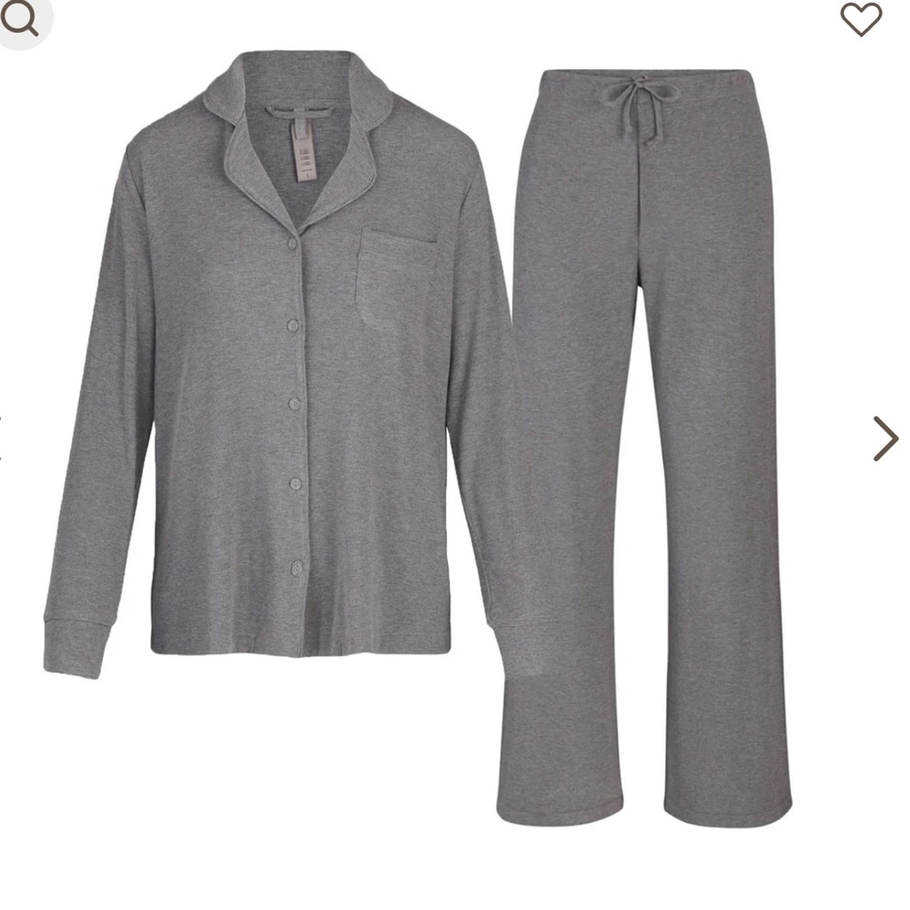 Skims pajama set
